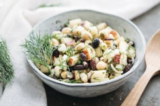 The Anti-Inflammatory ‘Dense Bean Salad’ Trend Is Still Going Strong—Here’s How to Put a Fall Twist on It