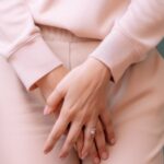 7 causes of pink vaginal discharge and how to prevent it