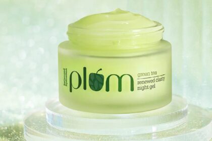 Plum green tea night gel review: Is it worth the hype?