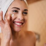 How to pick skincare products for sensitive skin to calm irritation