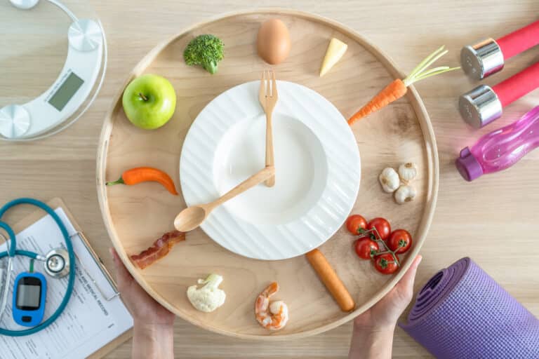 Optimising Meal Frequency for Weight Loss: How Many Times to Eat A Day for Weight Loss